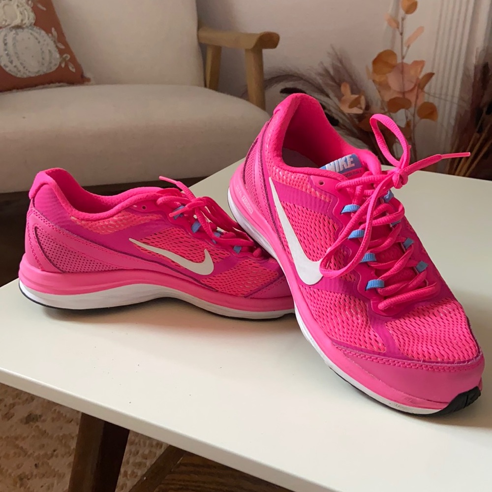 Nike Dual Fusion Run 3 - Women’s Size 6